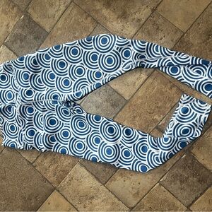 BoldBody Blue and White Patterned Leggings